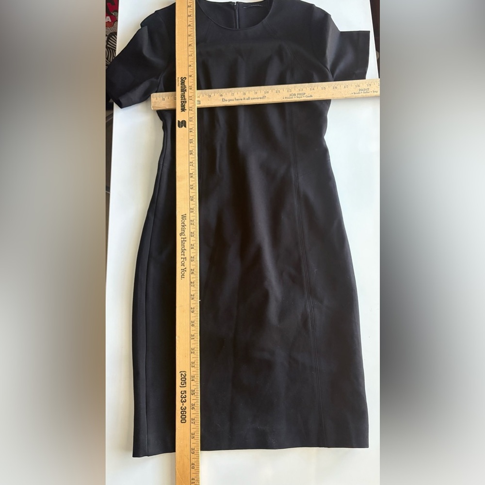 NWT Tahari Classic Little Black Dress short sleeve size 6